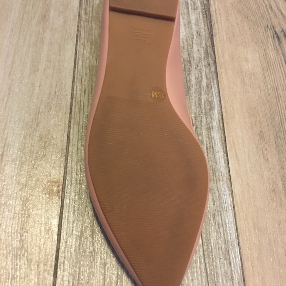 SOLD🚫🚫🚫 International Concepts Flats - Picture 4 of 4